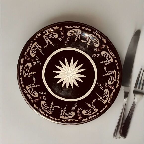 NWT Silvestri Ruby Red Clear Cut Glass Plates Set Of 4 - Picture 2 of 3